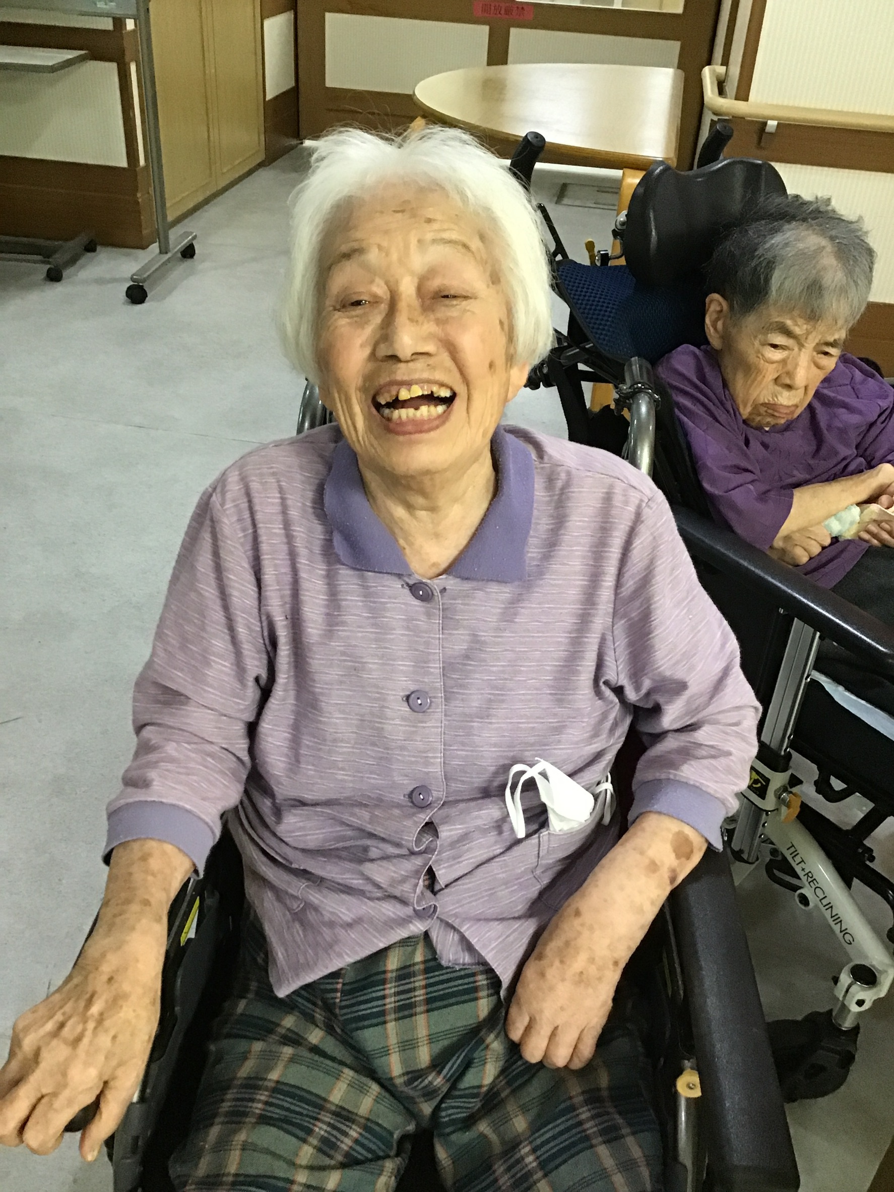 ＼箱の中身はなんだろう？／