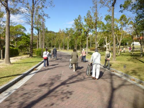 【入居者家族会 秋の行事報告】