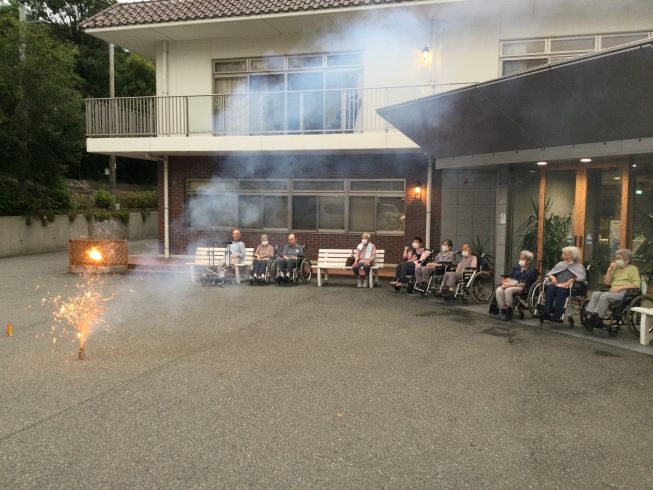 【夏の思い出】ショートステイ花火会